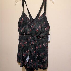 torrid Black Floral Wire-Free Bra with Red Rose Print
